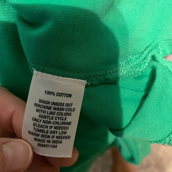 Crown & Ivy Green Ruffle Blouse - Size Large - 100%‎ Cotton - Picture 3 of 5